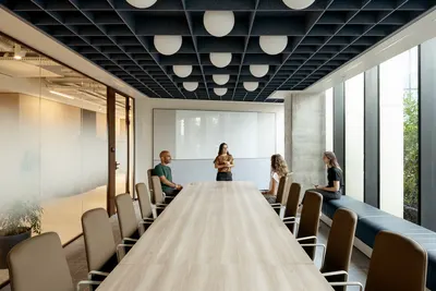 Lightricks Campus — Grid